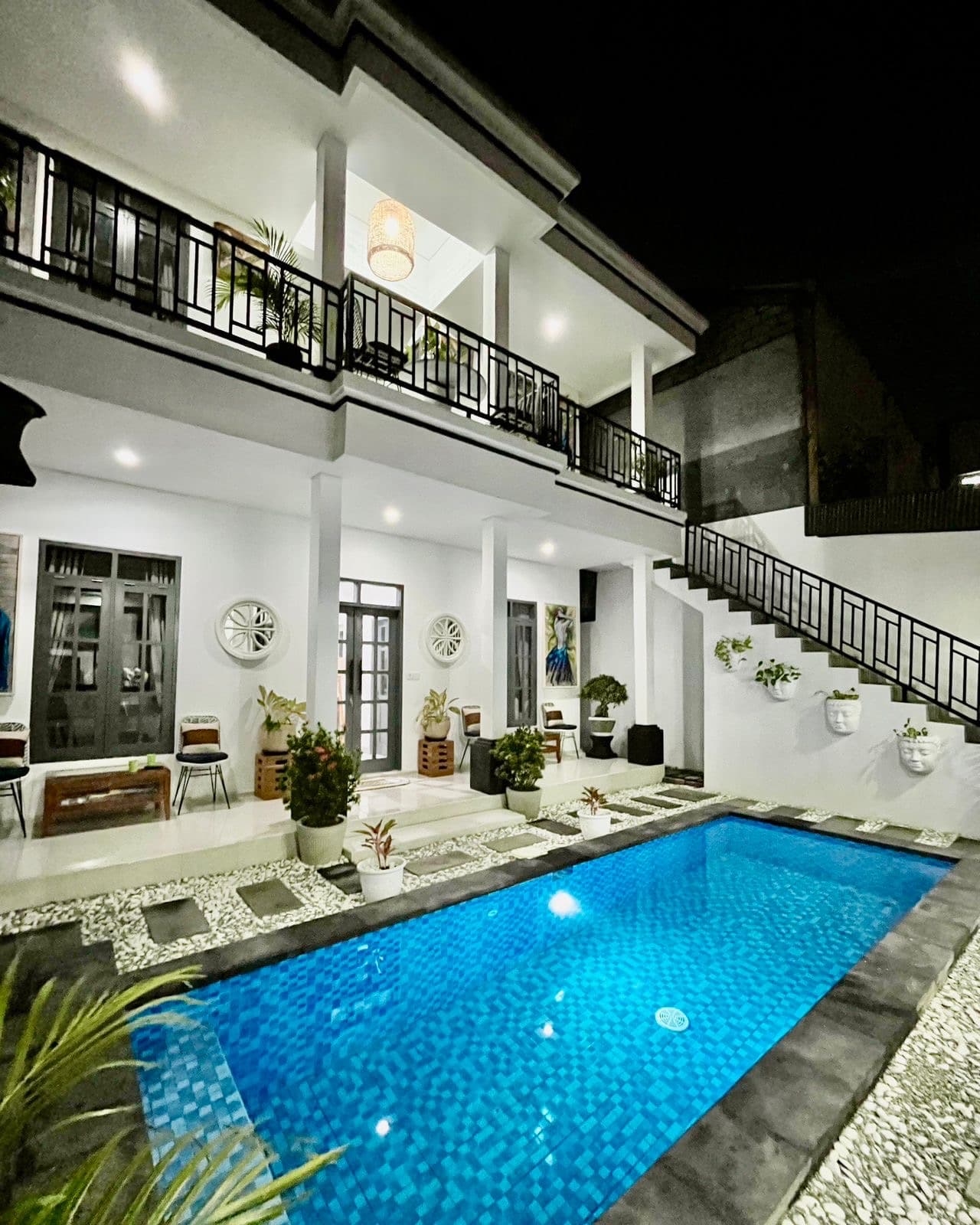 Leasehold 3 Bedroom House