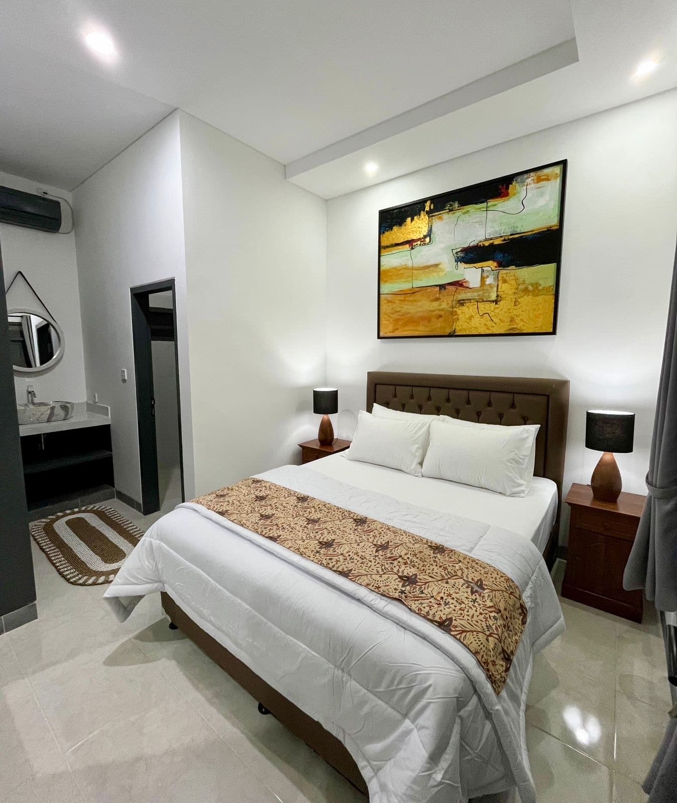 Leasehold 3 Bedroom House 9