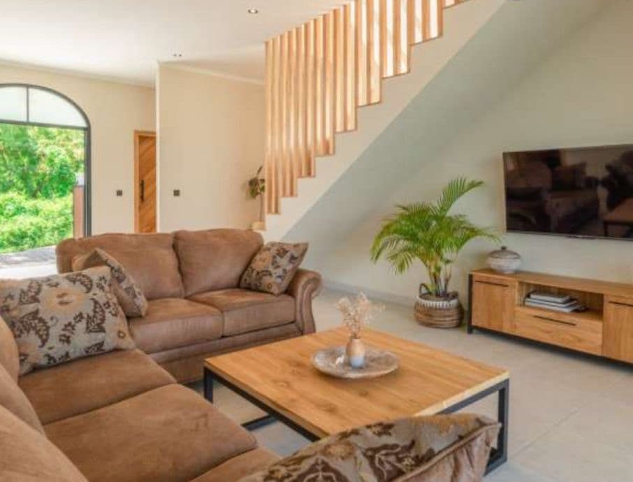 House for Sale Seririt 4