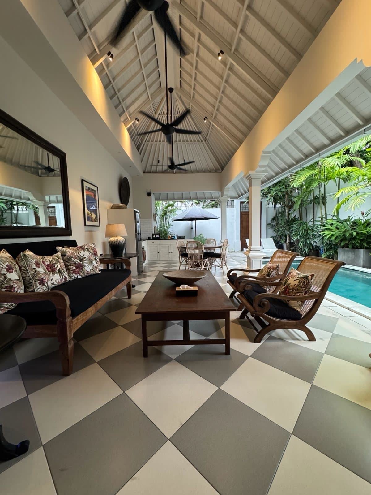 Villa In The heart of Seminyak 8
